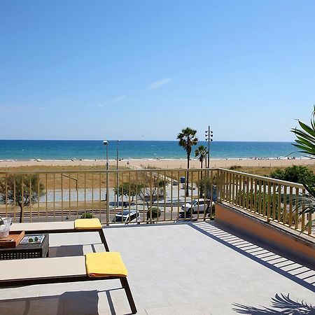 Aparthotel Solifemar Castelldefels Luaran gambar