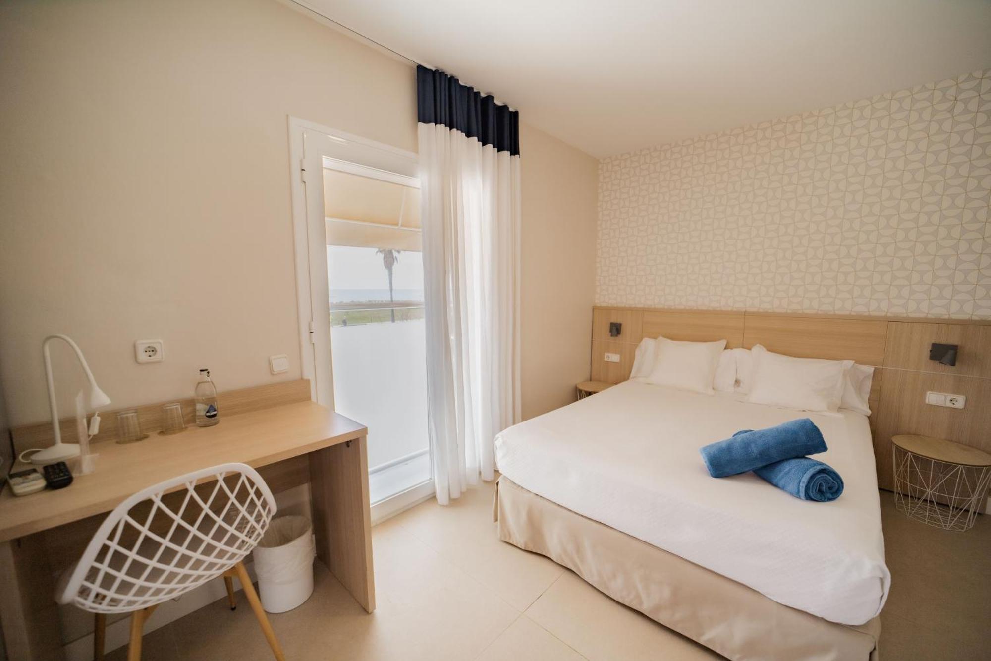 Aparthotel Solifemar Castelldefels Luaran gambar