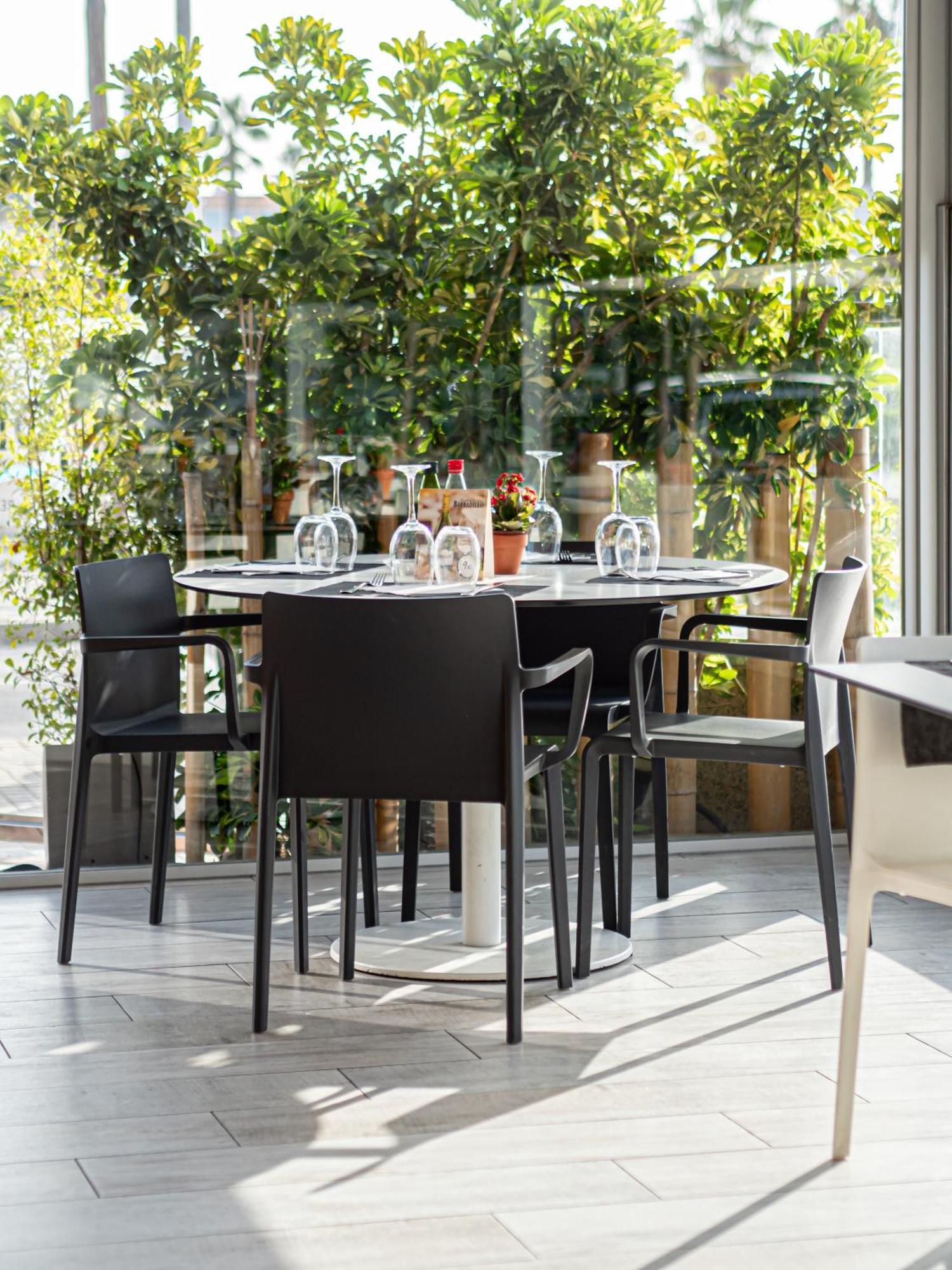 Aparthotel Solifemar Castelldefels Luaran gambar