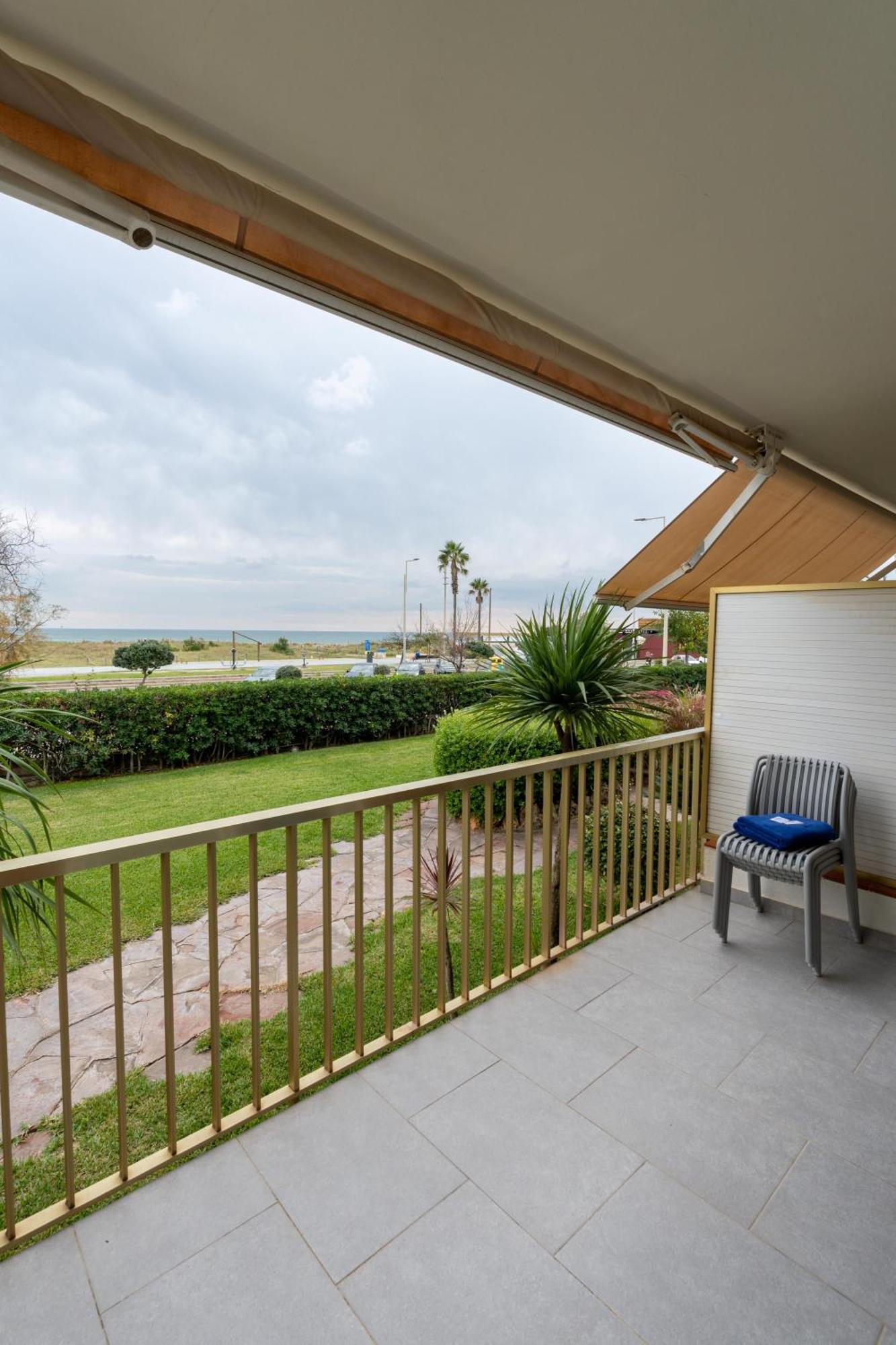Aparthotel Solifemar Castelldefels Luaran gambar