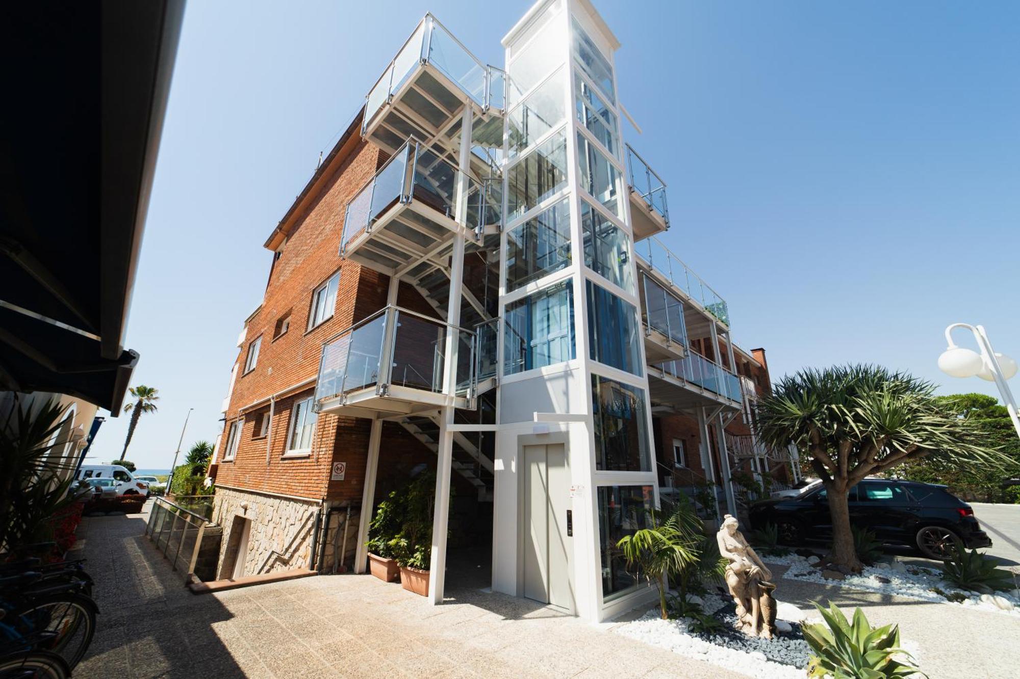 Aparthotel Solifemar Castelldefels Luaran gambar
